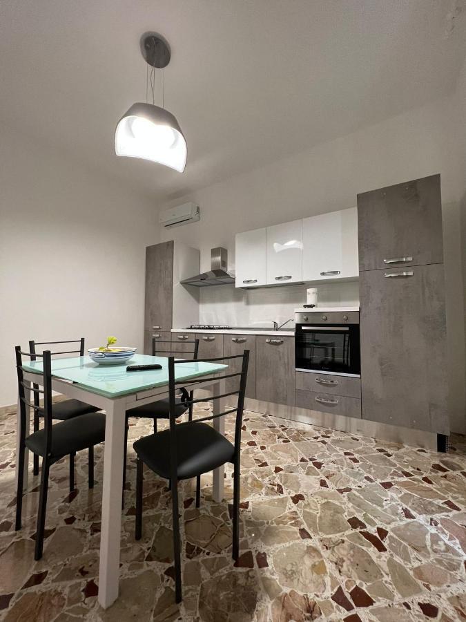 A Due Passi Dal Centro Villa Marsala Luaran gambar